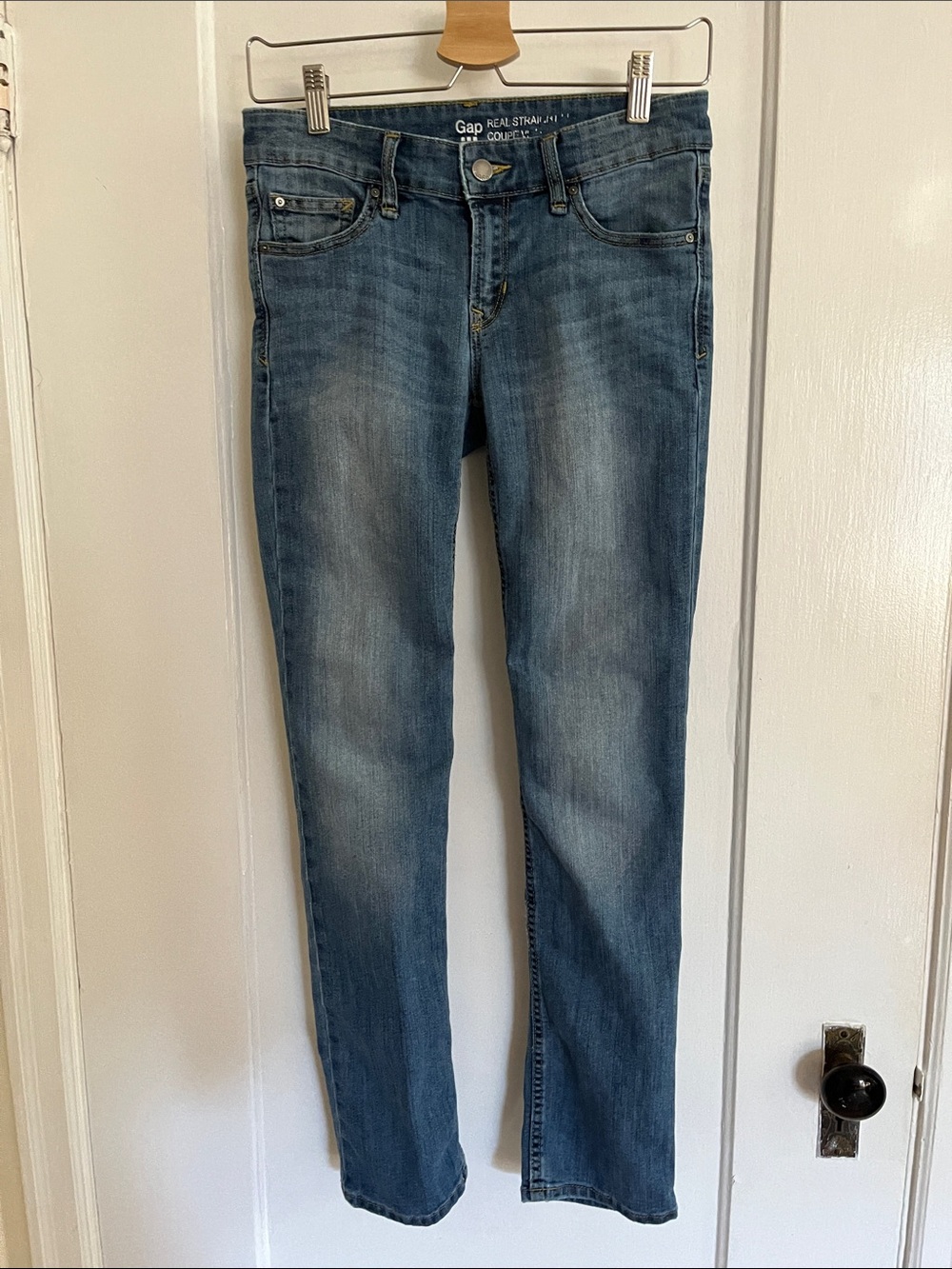 GAP 1969 Real Straight Jeans in Light Indigo
